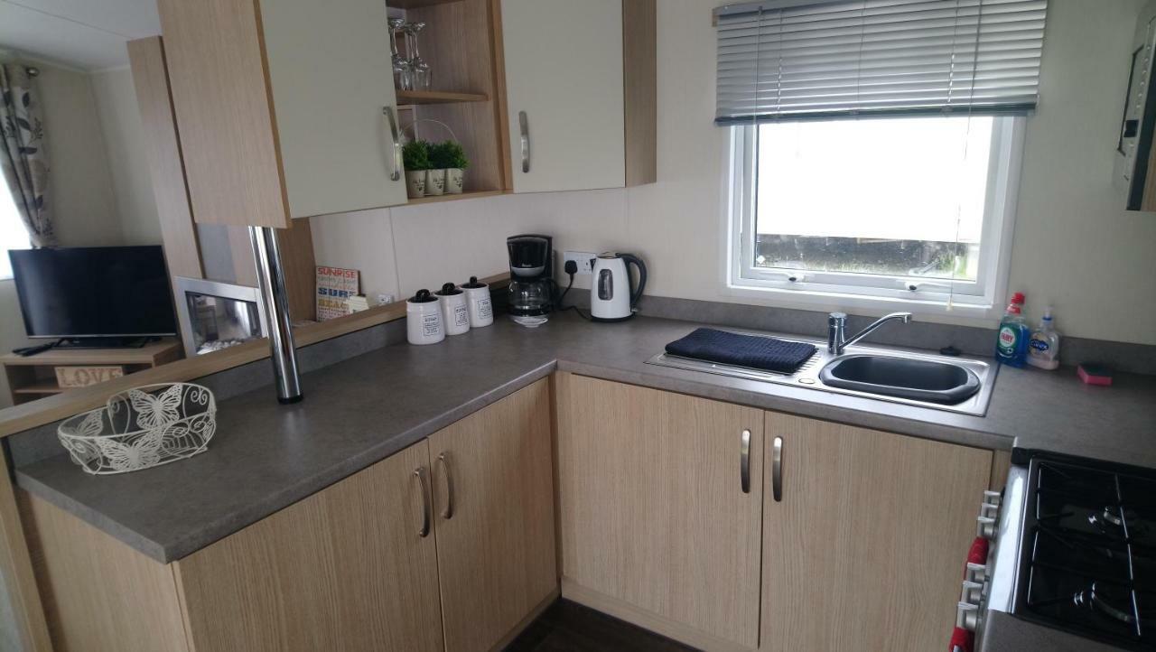 Bude Caravan Caromax - Families And Couples Only Exterior foto